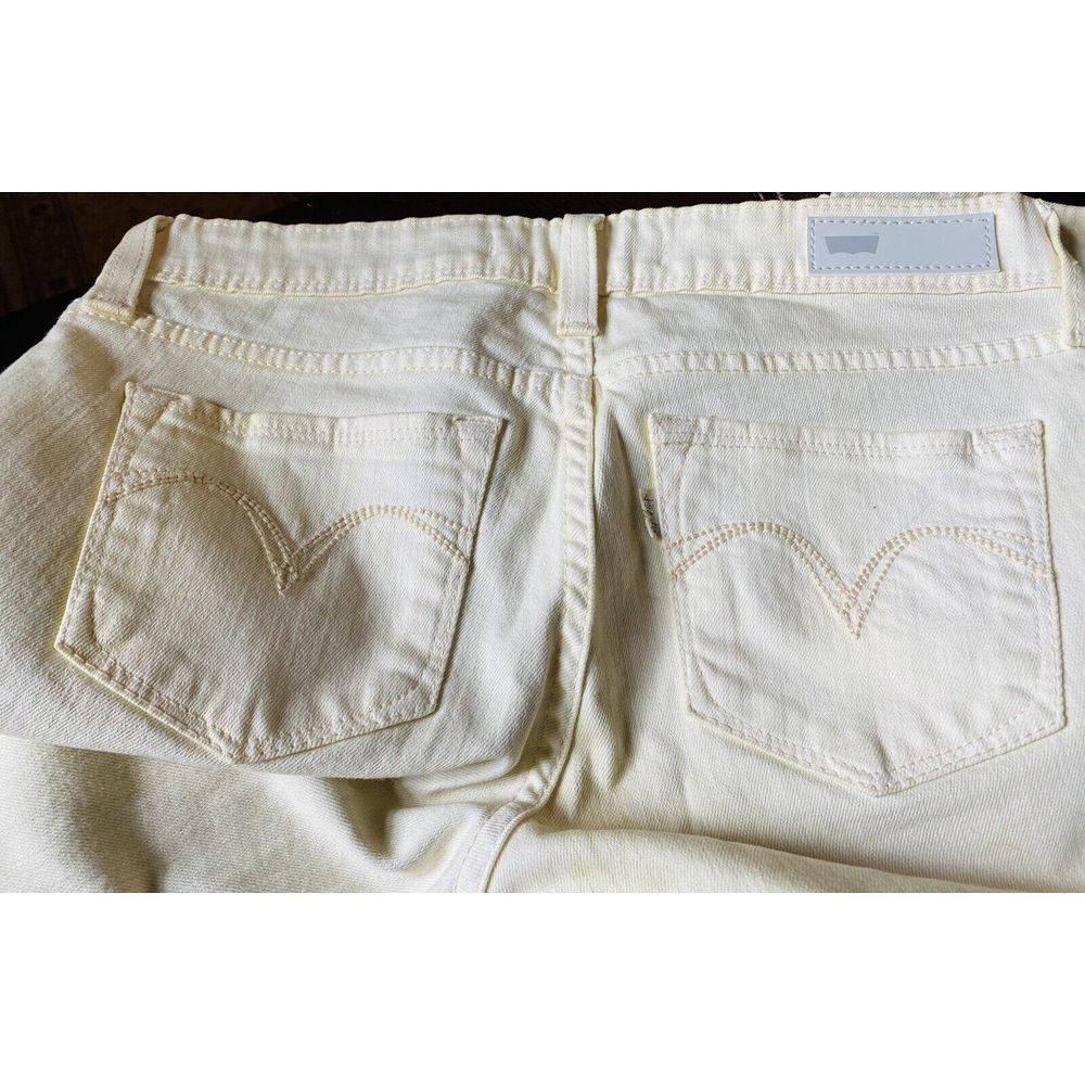 Women's Levi's Low Rise Skinny Jeans 3/26 Demi Curve Mellow Pale Yellow Stretch - Picture 3 of 4